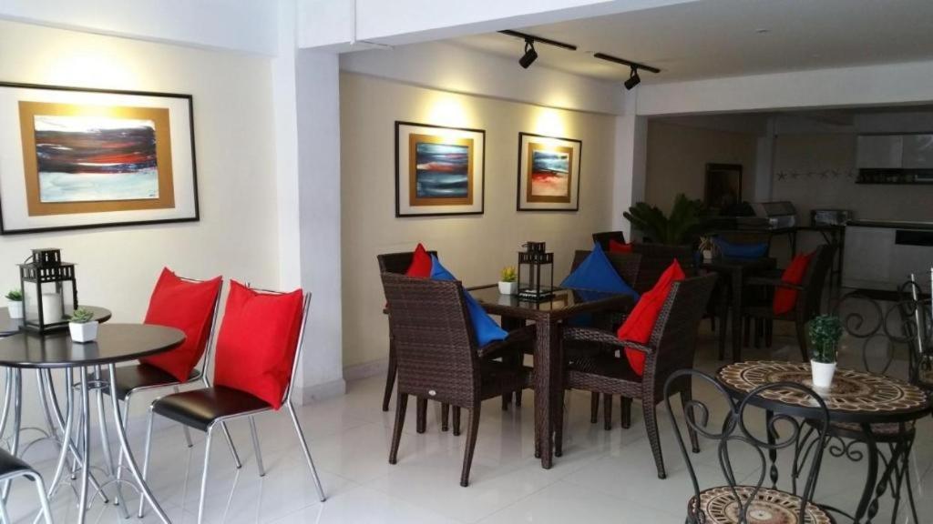Anchor Boutique House Hotel Patong Екстериор снимка