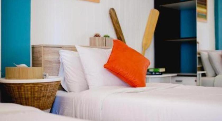 Anchor Boutique House Hotel Patong Екстериор снимка