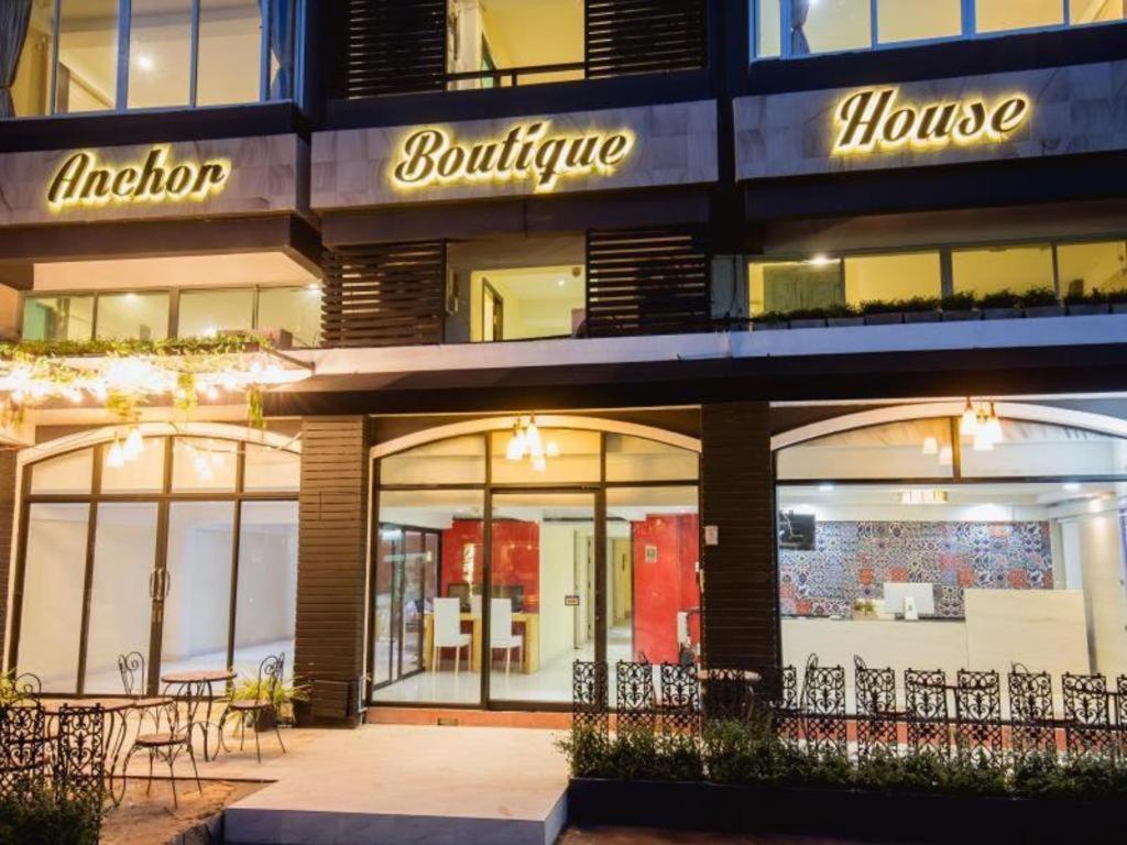 Anchor Boutique House Hotel Patong Екстериор снимка